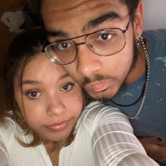 Meet your Posher, Kim - Picture 1 of 1